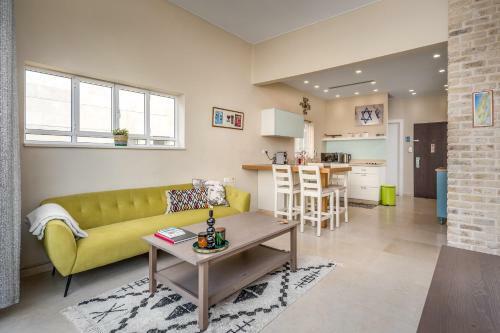 Apartamento Ben-gurion Blvd 2bdr Close To The Beach