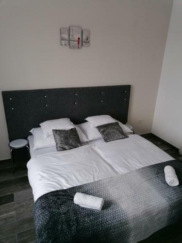 Napf�ny Sz�ll�s