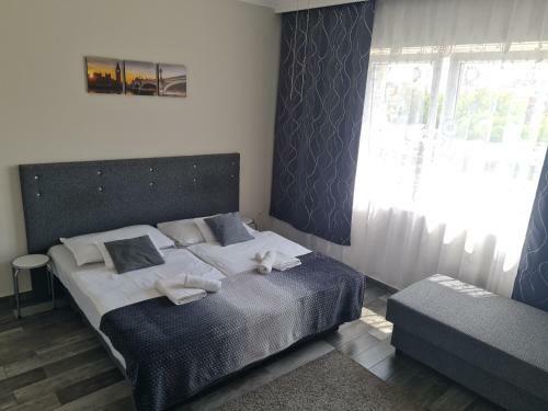 Napf�ny Sz�ll�s
