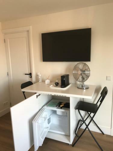 Long Beach Rooms Zandvoort Free Parking At P-de Zuid