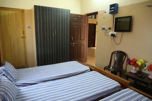 Hotel R. Ve. R Residency
