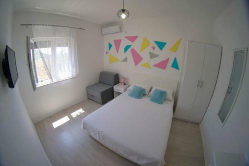 Hostal Apartmani Ogi 1