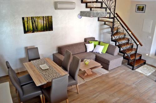 Apartamentos Truffle House Karlic