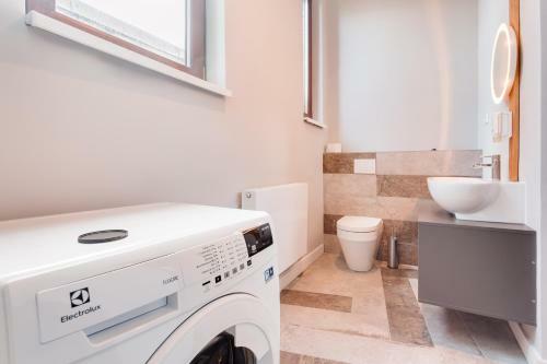 Exclusive Downtown Apartment
