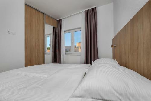 Apartmani Daniela Podgora