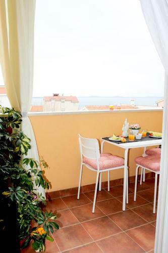 Serena Apartment