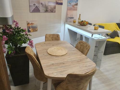 Alessia Lux Apartament Prima Linie Malul M?rii
