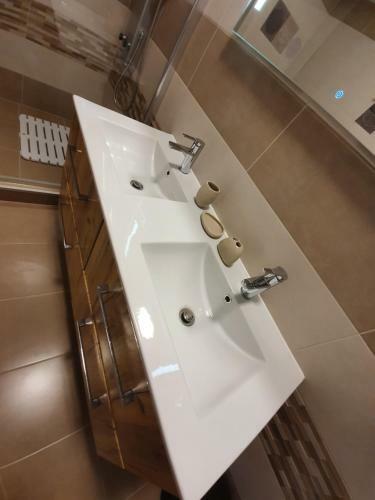 Alessia Lux Apartament Prima Linie Malul M?rii