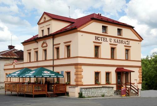Hotel U N�dra?�