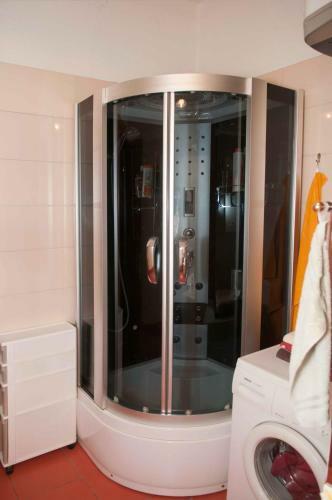 Hostal Buga And Tuga Rooms