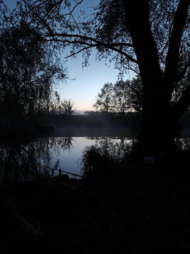 The Moat Lake Glamping Pod