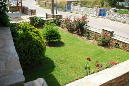 Apartamento Ampeloessa