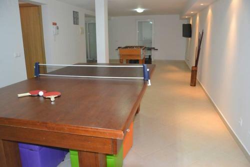Moradia Fant�stica Com Piscina A 5 Min Da Praia