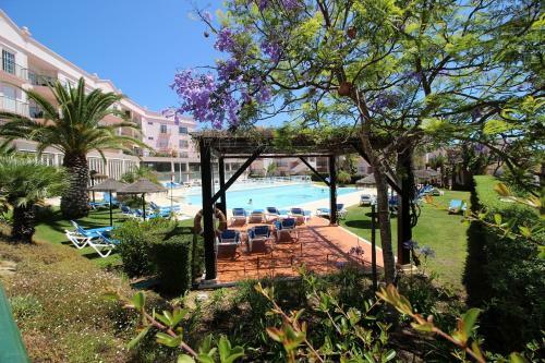 Apartamento St James 215, 3 Bedrooms, Air Con, Wi Fi, Shared Pool