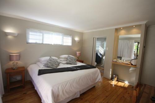Hostal Tri-angle B&B And Guesthouse
