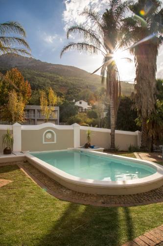 Pontac Manor Hotel & Restaurant