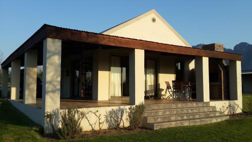 Hostal Paddabult Self Catering Cottages