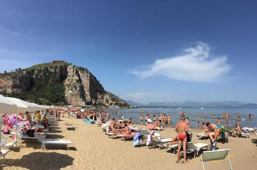 Beach Holiday (Near Rome And Napoli)