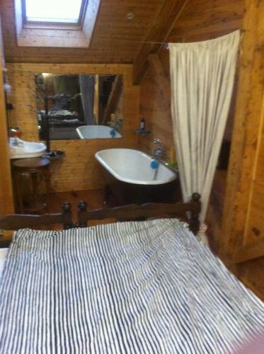 Bed & Breakfast Au C?ur de Saint Agr�ve - Chambres D'h�tes