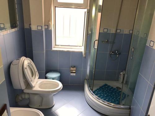 Lake View Apartment! 200m2