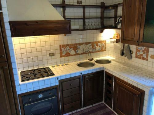 Adele's Apartment - Mulinia Residence