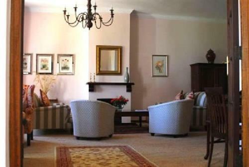 Hostal Ridgeback Guest House