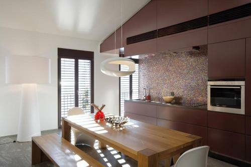 Seven Apartments