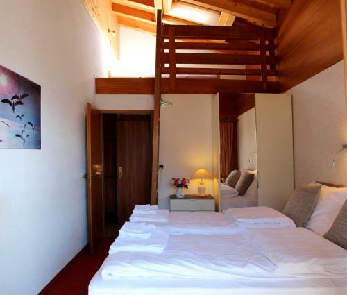 Aparthotel Ambassador