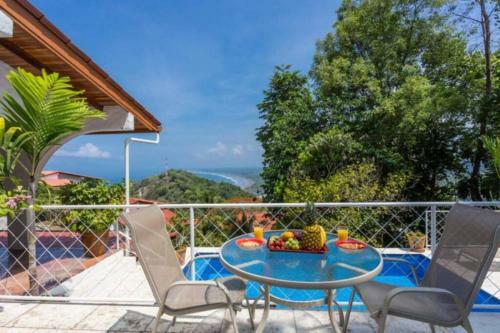 Villa Arturo! 2 Brm, Ocean, Mountain And Town View