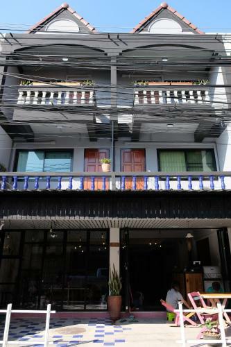 Albergue Tangmo House