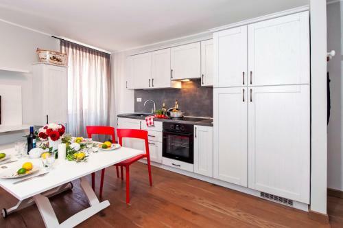Nel Centro City Apartment