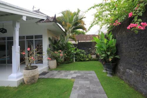 Villa Buku