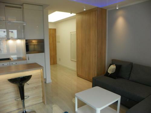 Sunny Apartment I