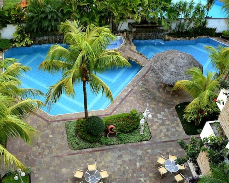 Yotau All Suites Hotel
