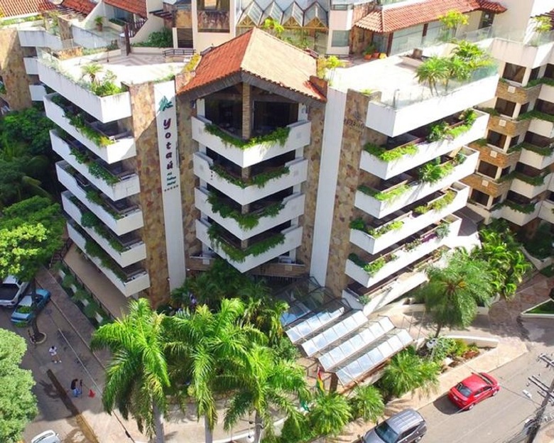 Yotau All Suites Hotel
