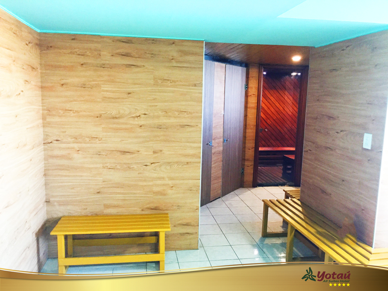 Yotau All Suites Hotel