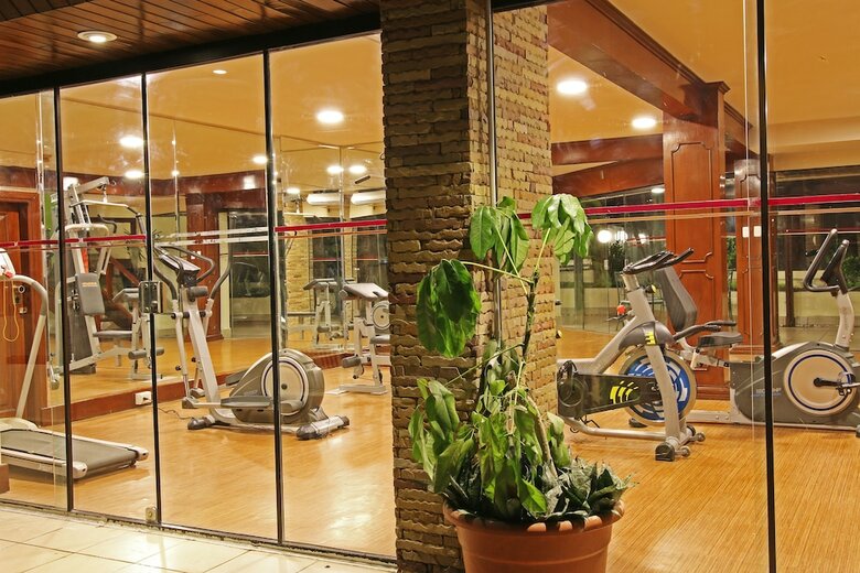 Yotau All Suites Hotel