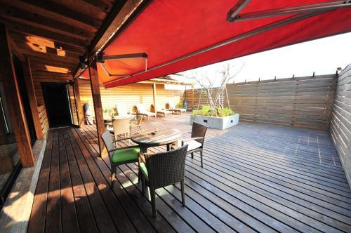 Chat Hot Spring Resort