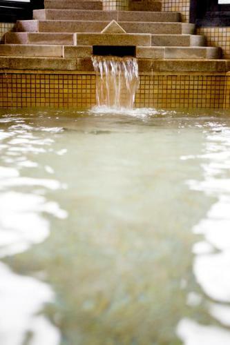 Chat Hot Spring Resort