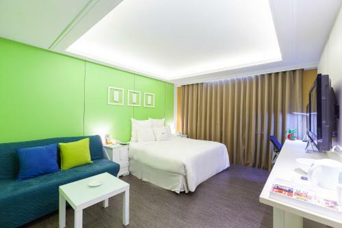 168 Motel-pingzhen