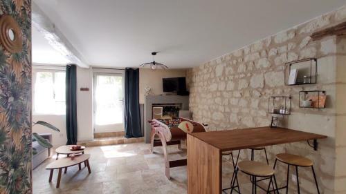 G�te "les Cachettes de Loire 2 Independent House In The Same Property