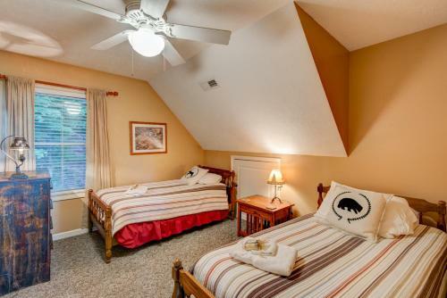 A Big View Great Seven Devils Home Beautiful Decor Great Views Hot Tub