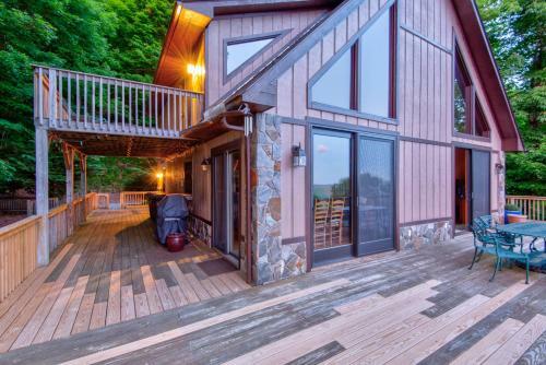 A Big View Great Seven Devils Home Beautiful Decor Great Views Hot Tub