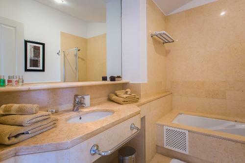 Apartamento Sotogrande Marina 3 Br Duplex With Large Terrace