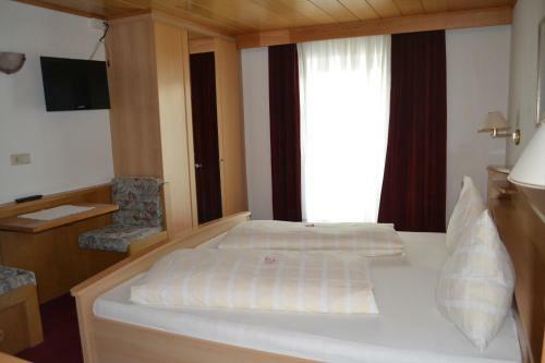Hotel Gasthof Zum Gr�nen Baum