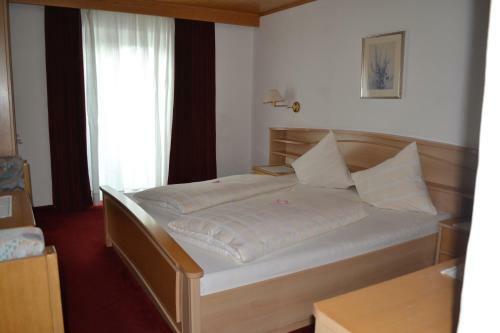 Hotel Gasthof Zum Gr�nen Baum