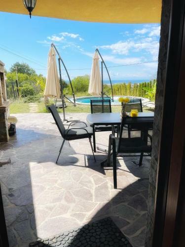 Apartment Malila - Pool, Sauna, Hottub, Terrace, Bbq, Sea View