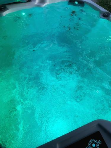 Apartment Malila - Pool, Sauna, Hottub, Terrace, Bbq, Sea View