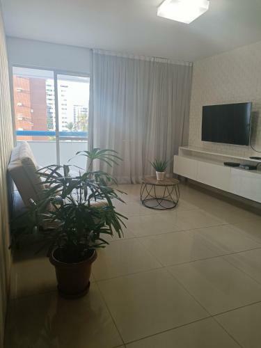 Amplo Apartamento Quarto E Sala Na Praia de Ponta Verde