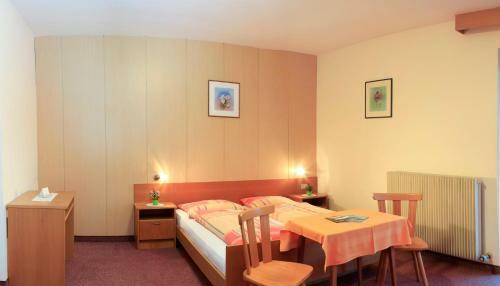 Hostal Pension Rastnerhof